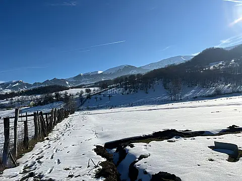 Satılır torpaq sahəsi 20 m²