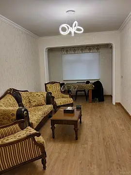 Kirayə verilir 2 otaqlı mənzil 50 m²