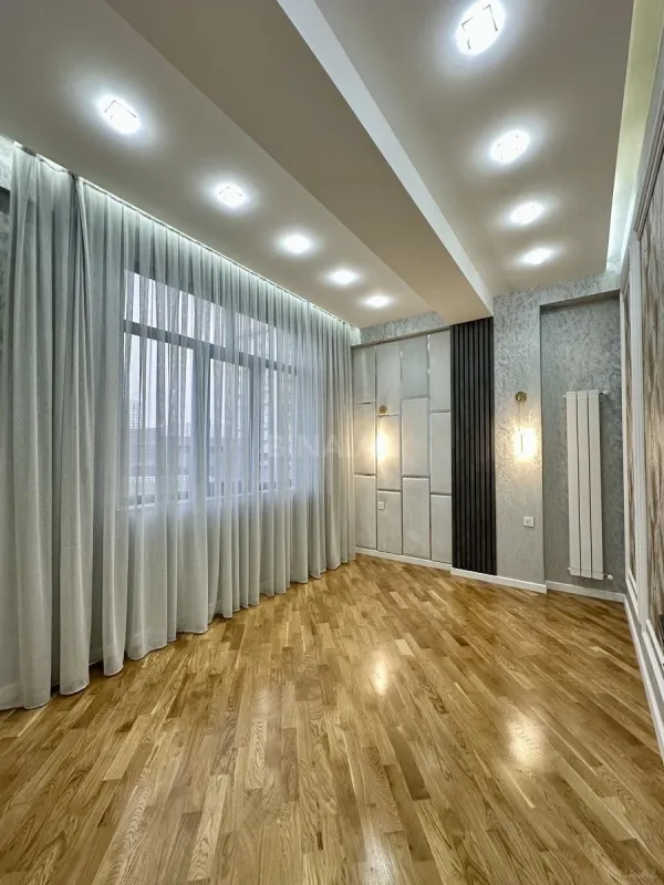 Satılır 3 otaqlı mənzil 87 m²