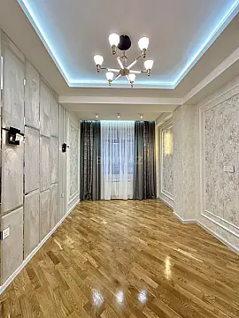 Satılır 3 otaqlı mənzil 119 m²