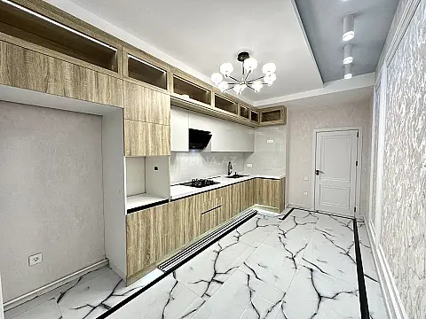 Satılır 3 otaqlı mənzil 119 m²