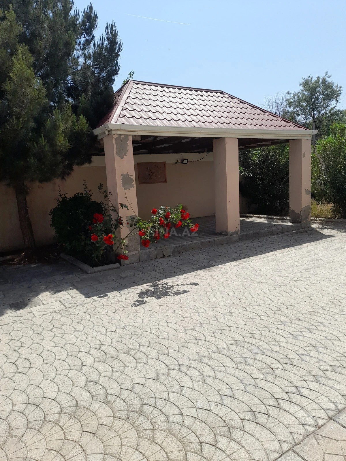 Satılır 6 otaqlı həyət evi 260 m²