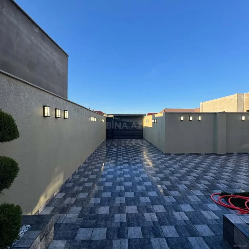 Satılır 4 otaqlı həyət evi 150 m²