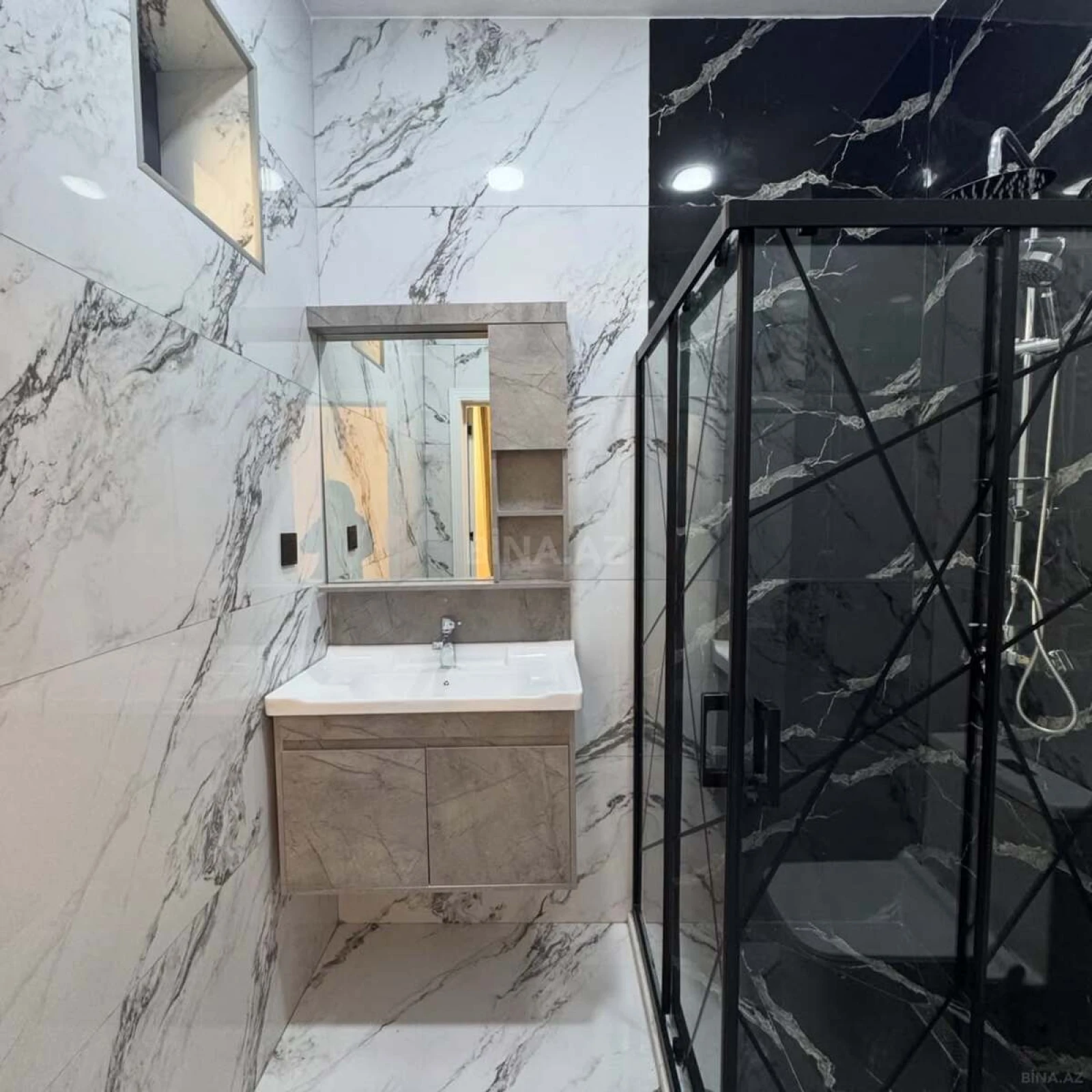 Satılır 4 otaqlı həyət evi 150 m²