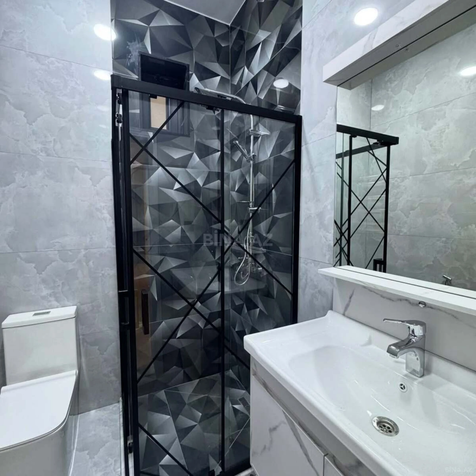 Satılır 4 otaqlı həyət evi 150 m²