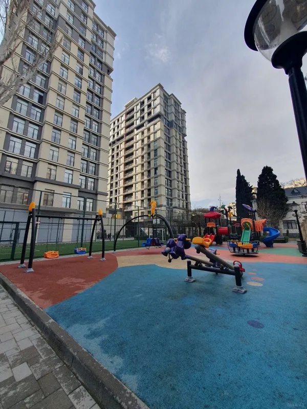 Satılır 2 otaqlı mənzil 52 m²