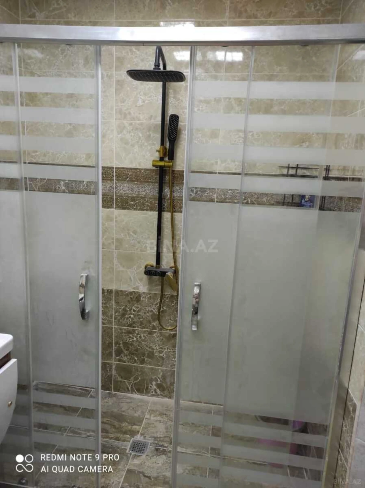 Kirayə verilir 2 otaqlı mənzil 80 m²