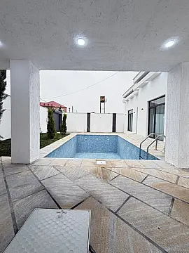 Satılır 4 otaqlı həyət evi 150 m²