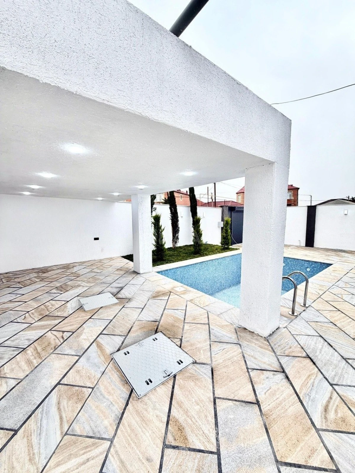Satılır 4 otaqlı həyət evi 150 m²