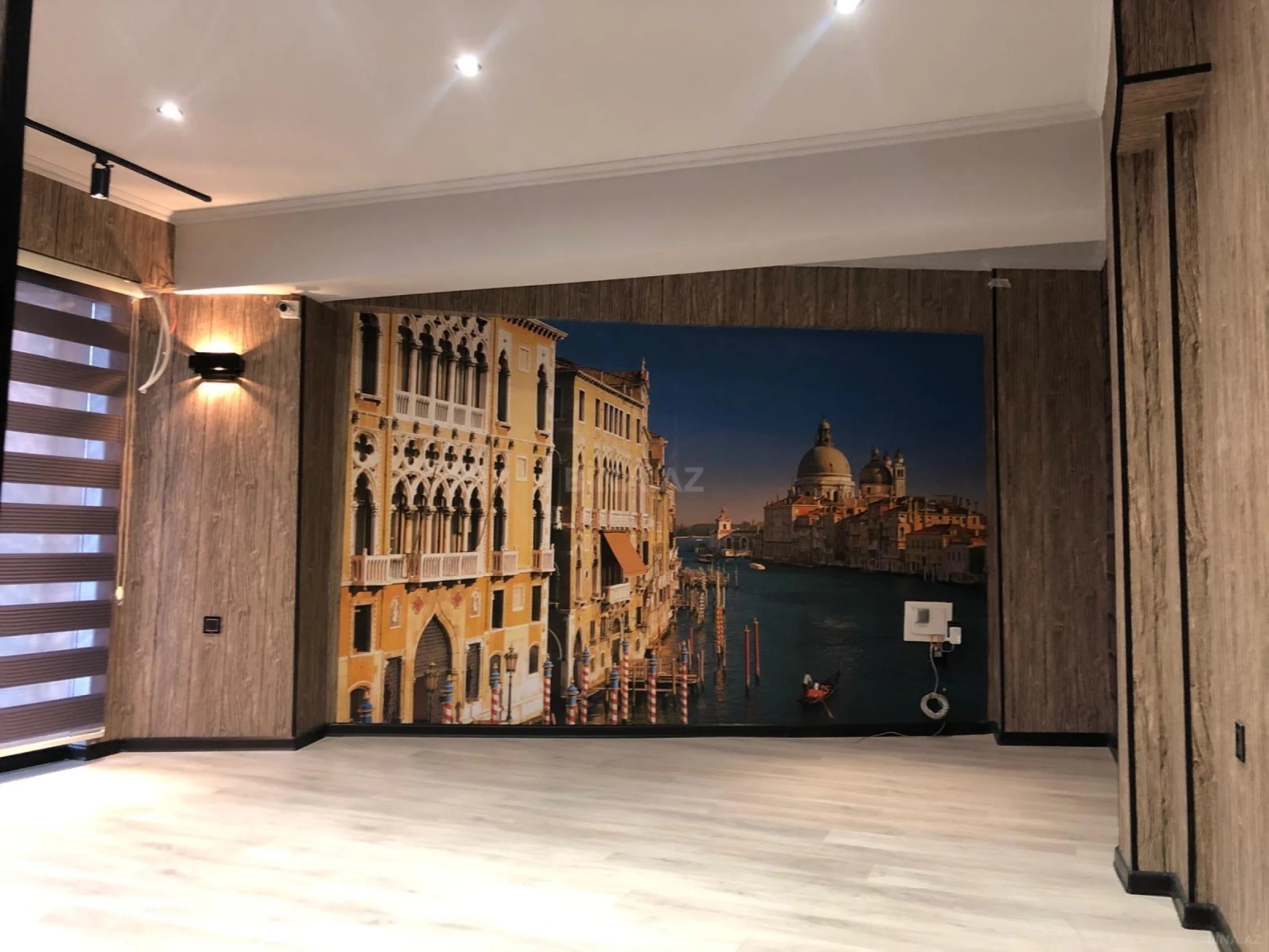 Satılır 3 otaqlı ofis 105 m²