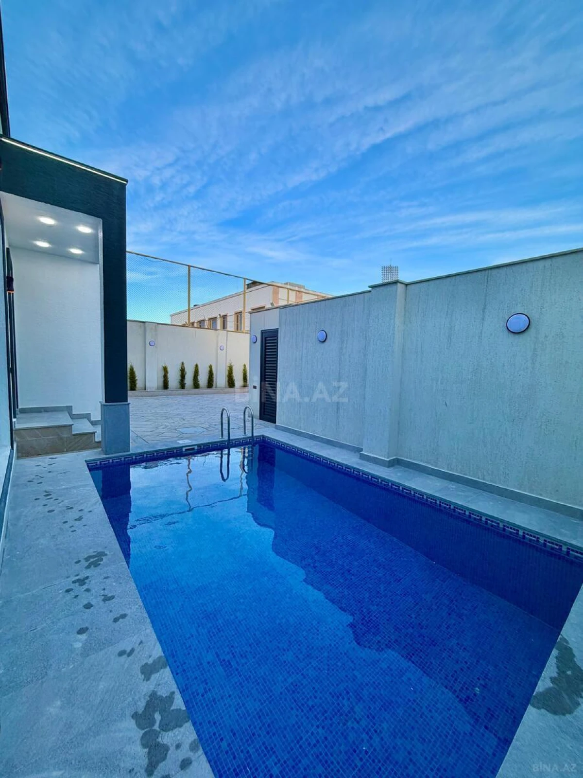 Satılır 3 otaqlı həyət evi 150 m²