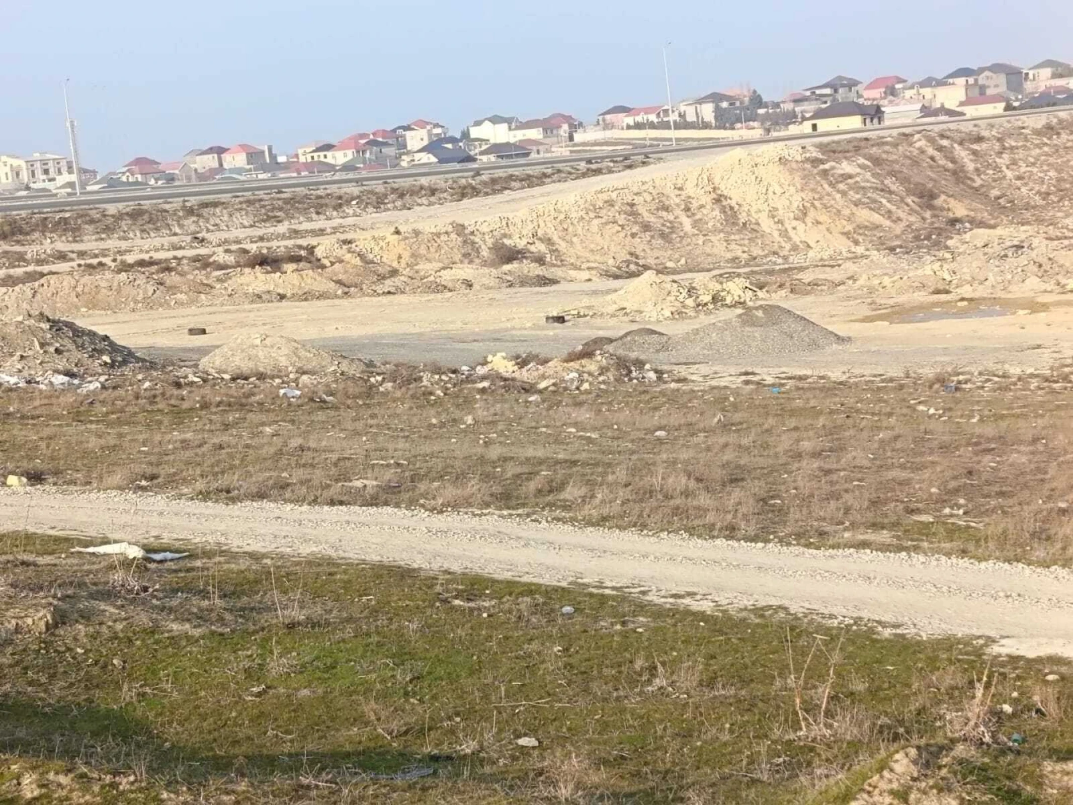 Satılır torpaq sahəsi 4 m²