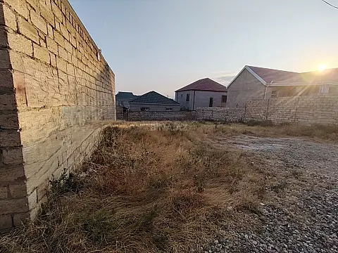 Satılır torpaq sahəsi 4 m²