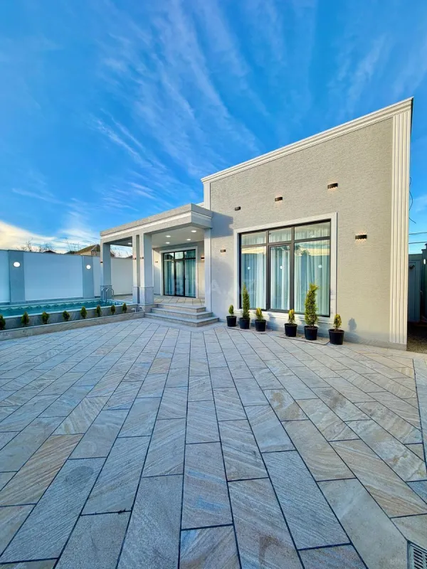 Satılır 3 otaqlı həyət evi 150 m²