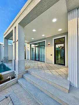 Satılır 3 otaqlı həyət evi 150 m²