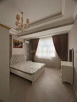 Kirayə verilir 3 otaqlı mənzil 120 m²