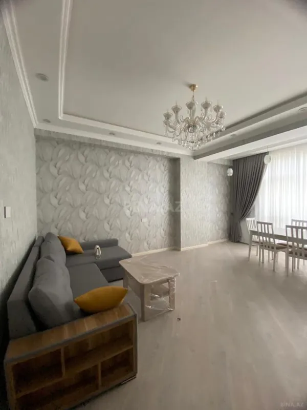Kirayə verilir 3 otaqlı mənzil 120 m²