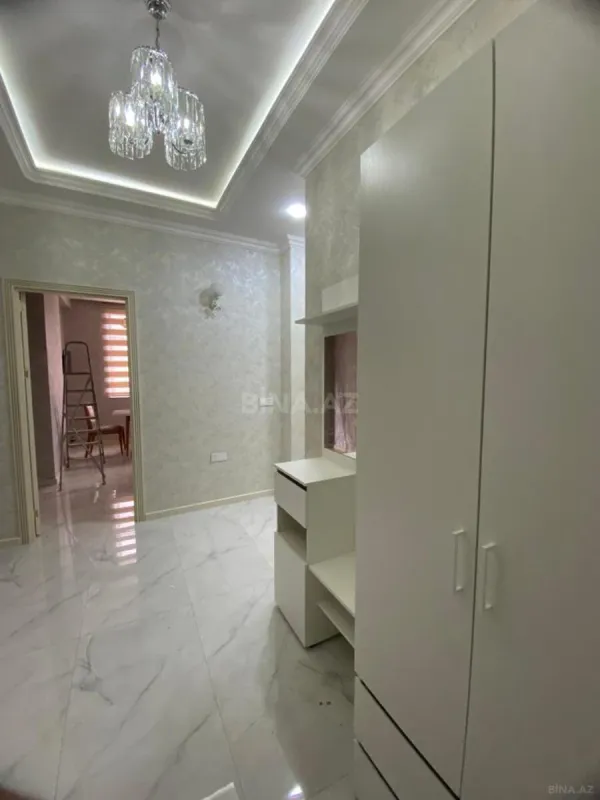 Kirayə verilir 3 otaqlı mənzil 120 m²