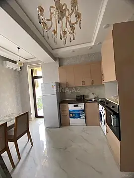 Kirayə verilir 3 otaqlı mənzil 120 m²