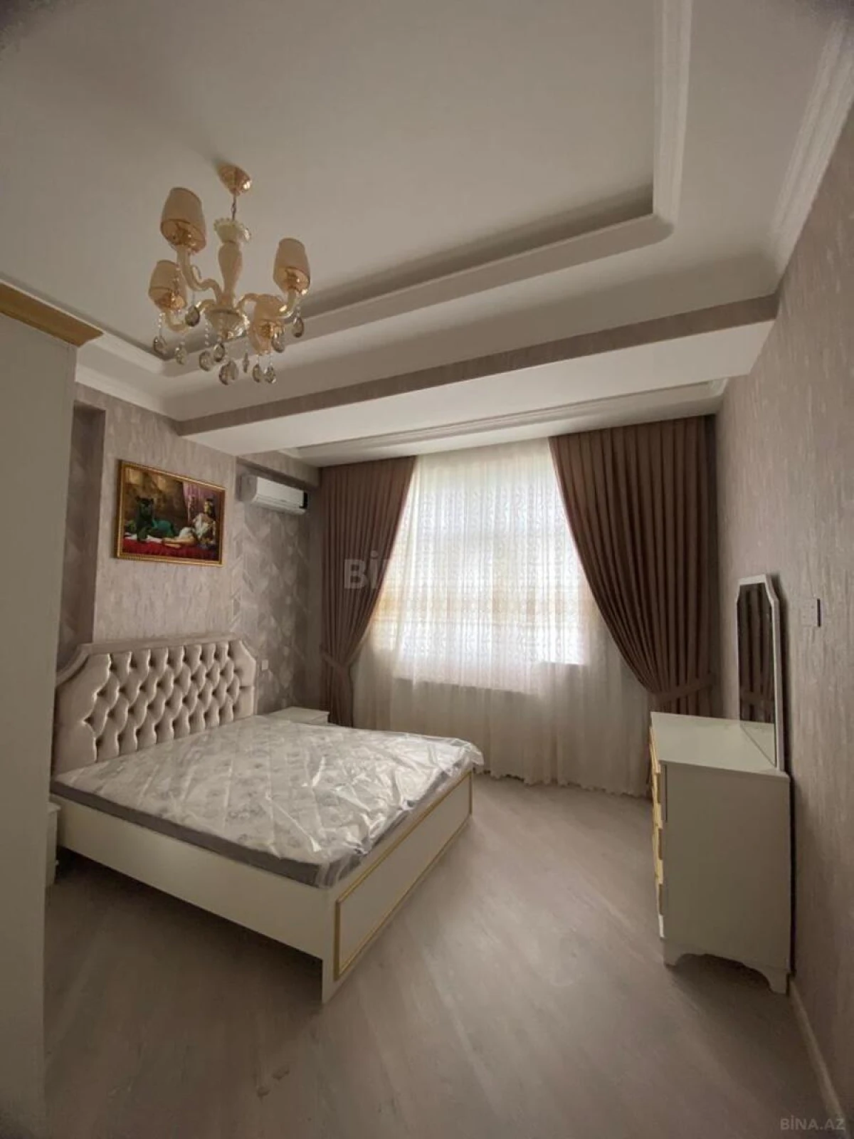 Kirayə verilir 3 otaqlı mənzil 120 m²