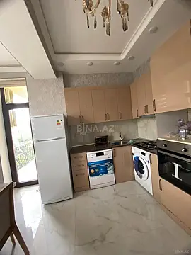 Kirayə verilir 3 otaqlı mənzil 120 m²