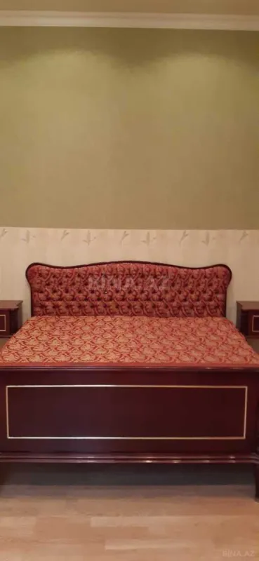 Satılır 6 otaqlı həyət evi 280 m²