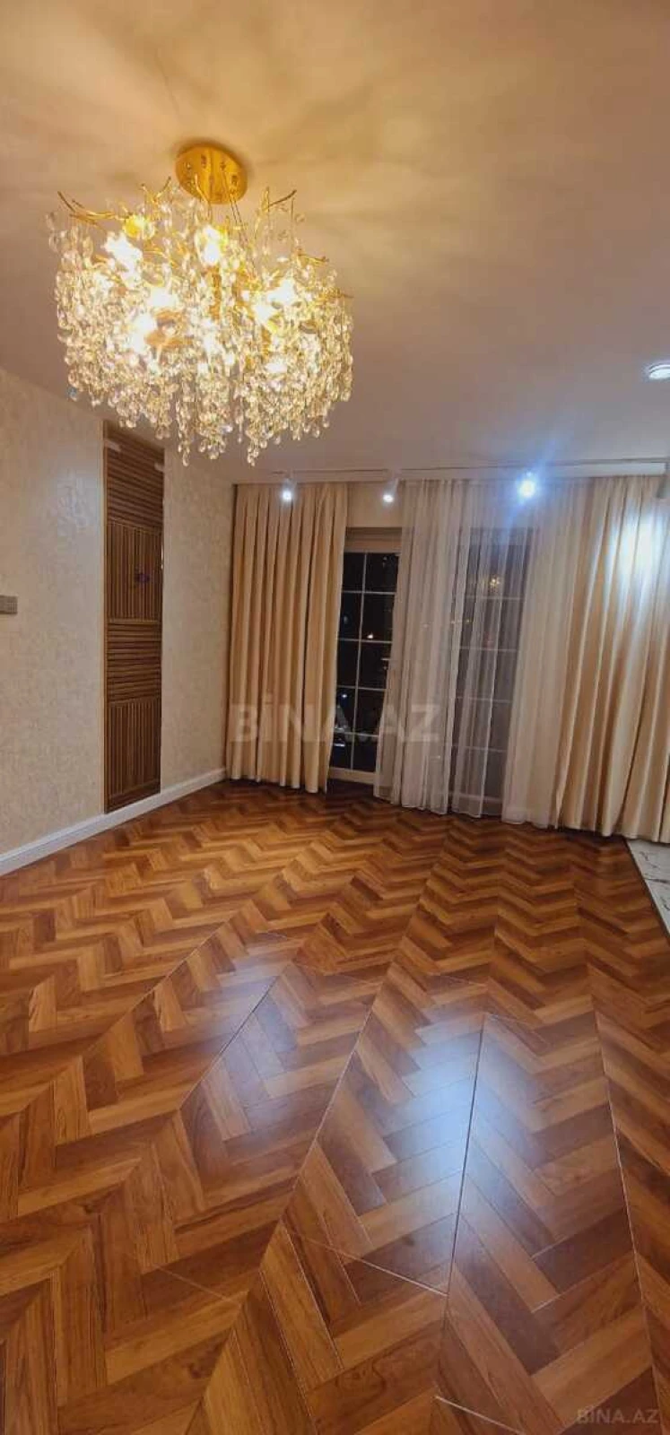 Satılır 3 otaqlı mənzil 75 m²