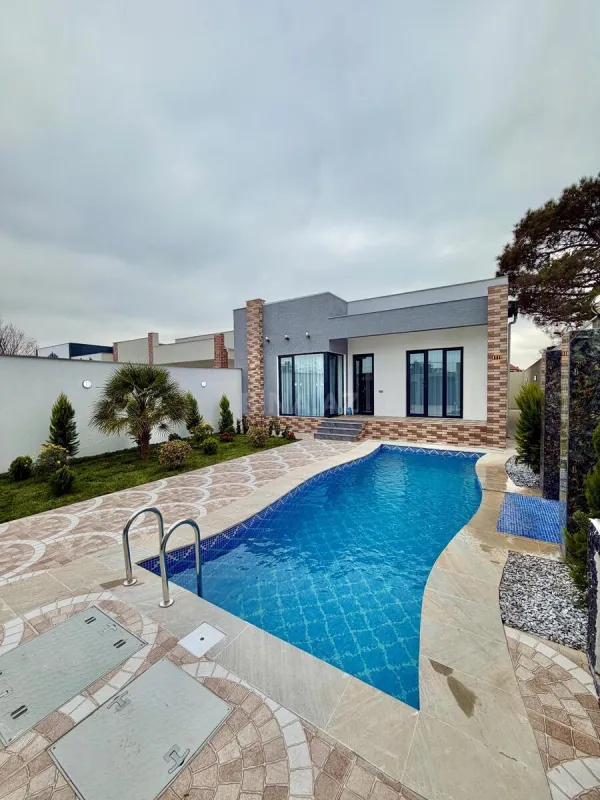 Satılır 4 otaqlı həyət evi 170 m²