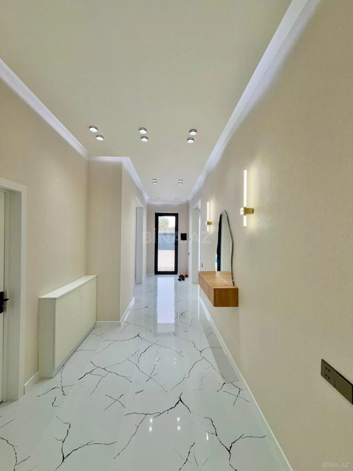 Satılır 4 otaqlı həyət evi 170 m²