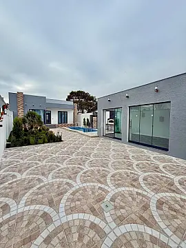 Satılır 4 otaqlı həyət evi 170 m²