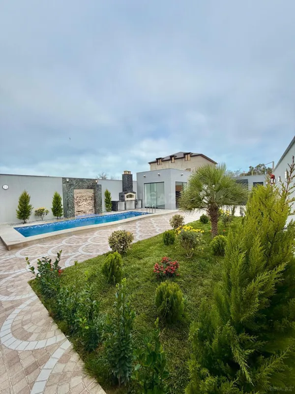 Satılır 4 otaqlı həyət evi 170 m²