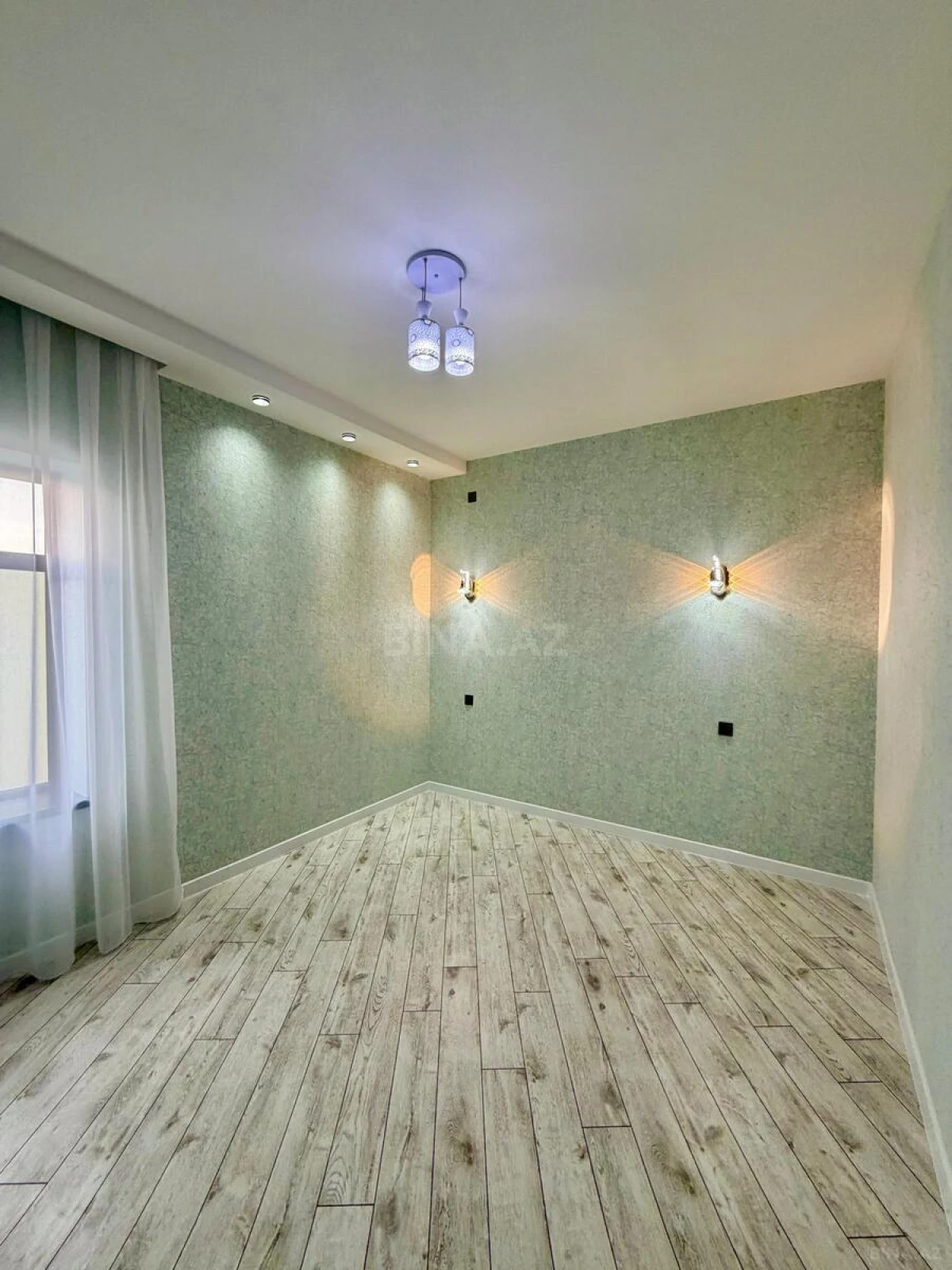 Satılır 4 otaqlı həyət evi 170 m²