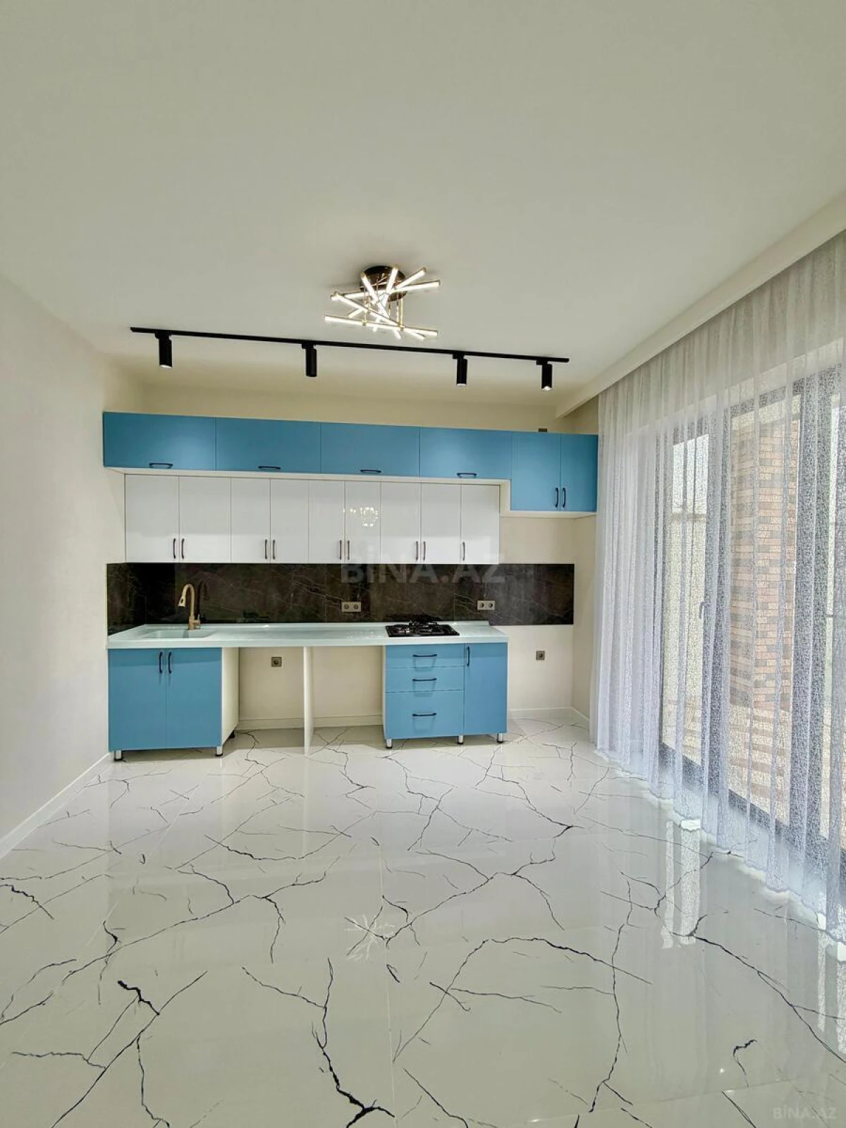 Satılır 4 otaqlı həyət evi 170 m²