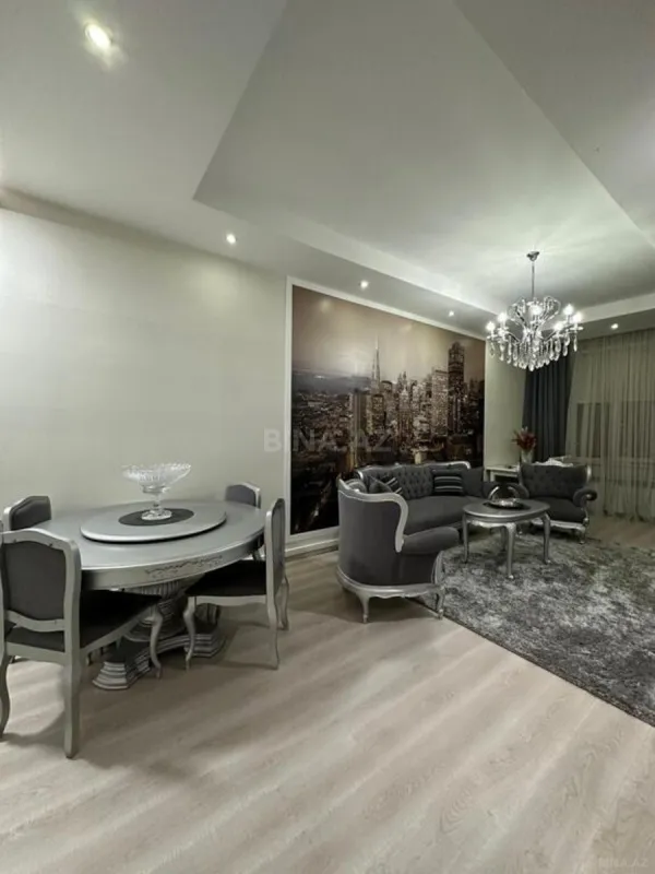 Kirayə verilir 2 otaqlı mənzil 60 m²