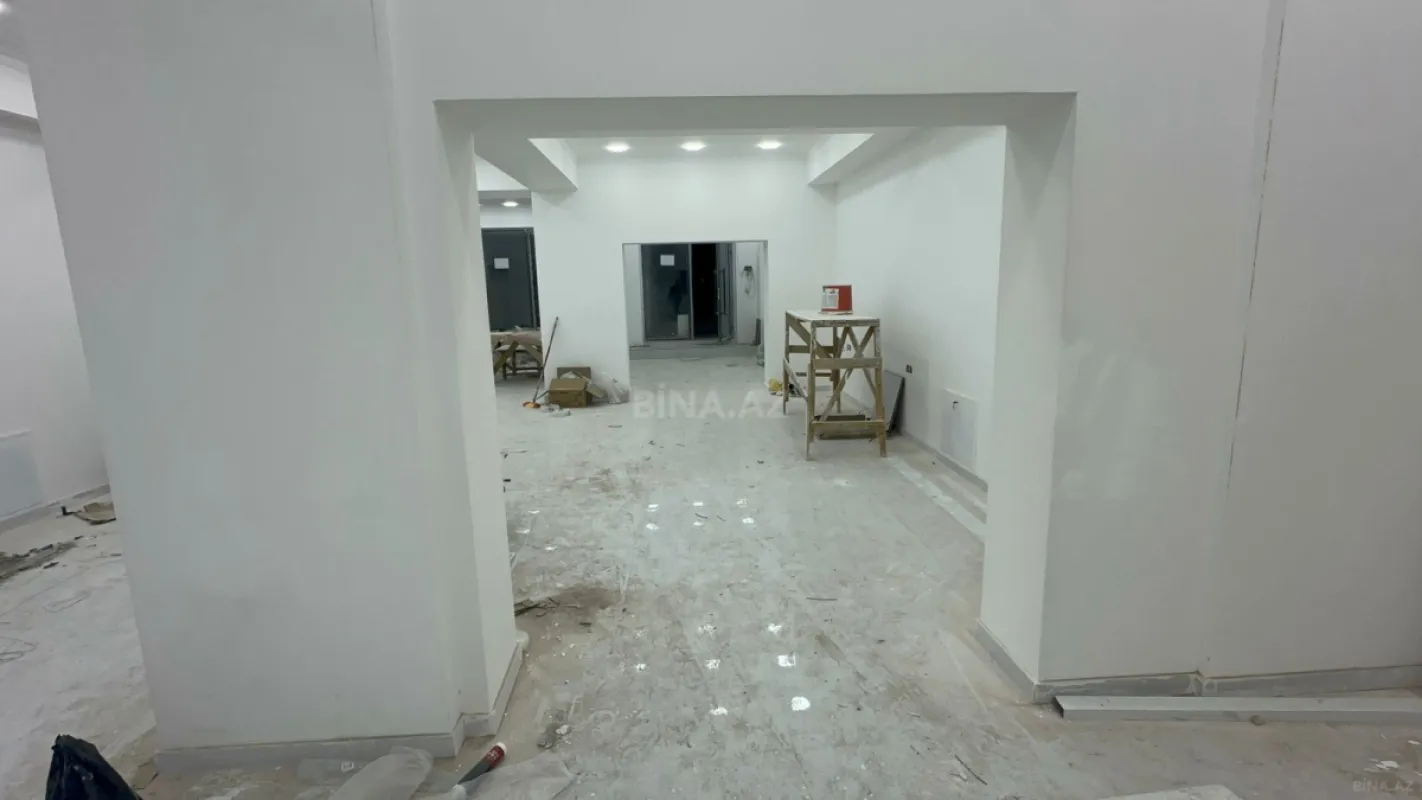 Kirayə verilir obyekt 124 m²