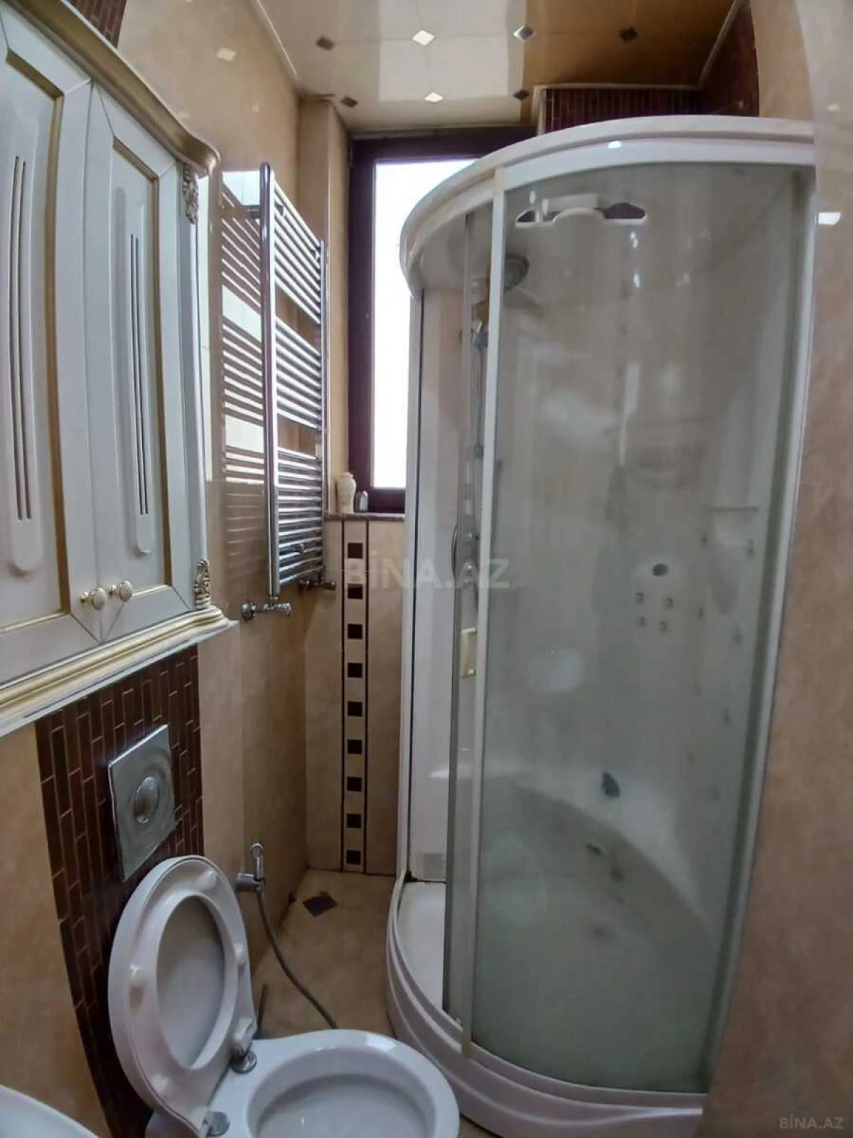 Kirayə verilir 4 otaqlı ofis 200 m²