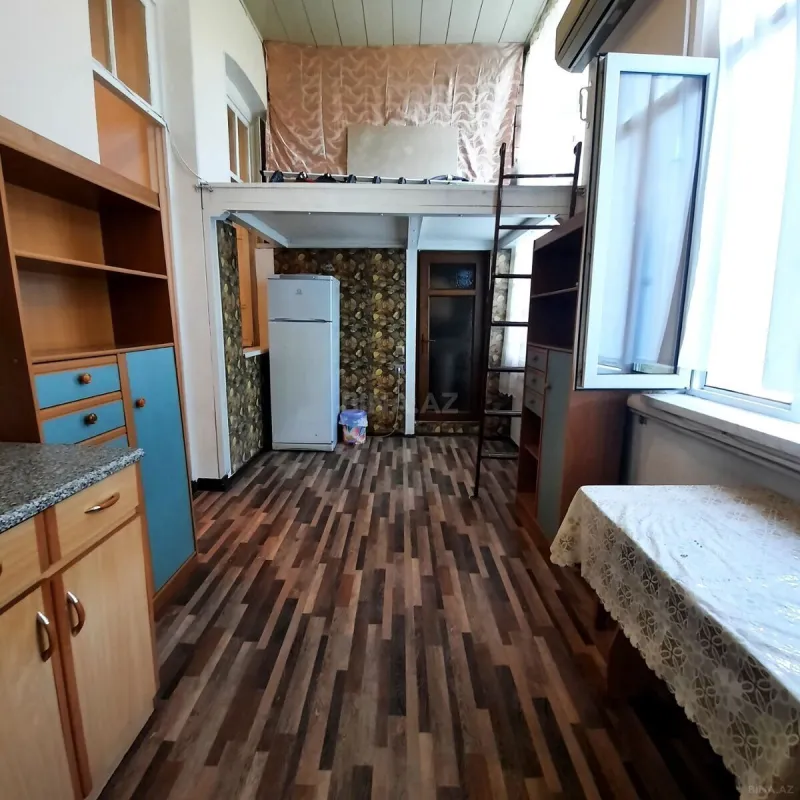 Satılır 3 otaqlı mənzil 65 m²