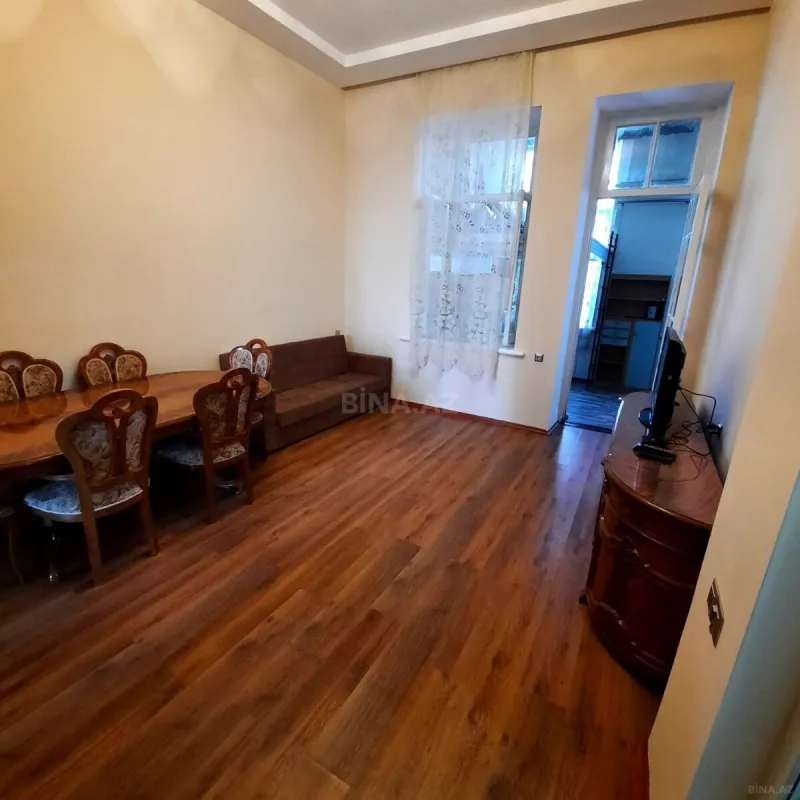 Satılır 3 otaqlı mənzil 65 m²
