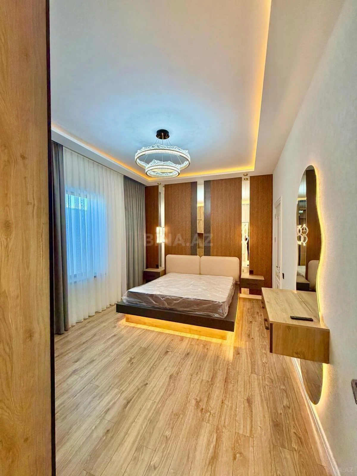 Satılır 4 otaqlı həyət evi 140 m²