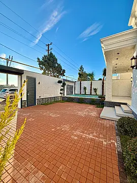 Satılır 4 otaqlı həyət evi 140 m²