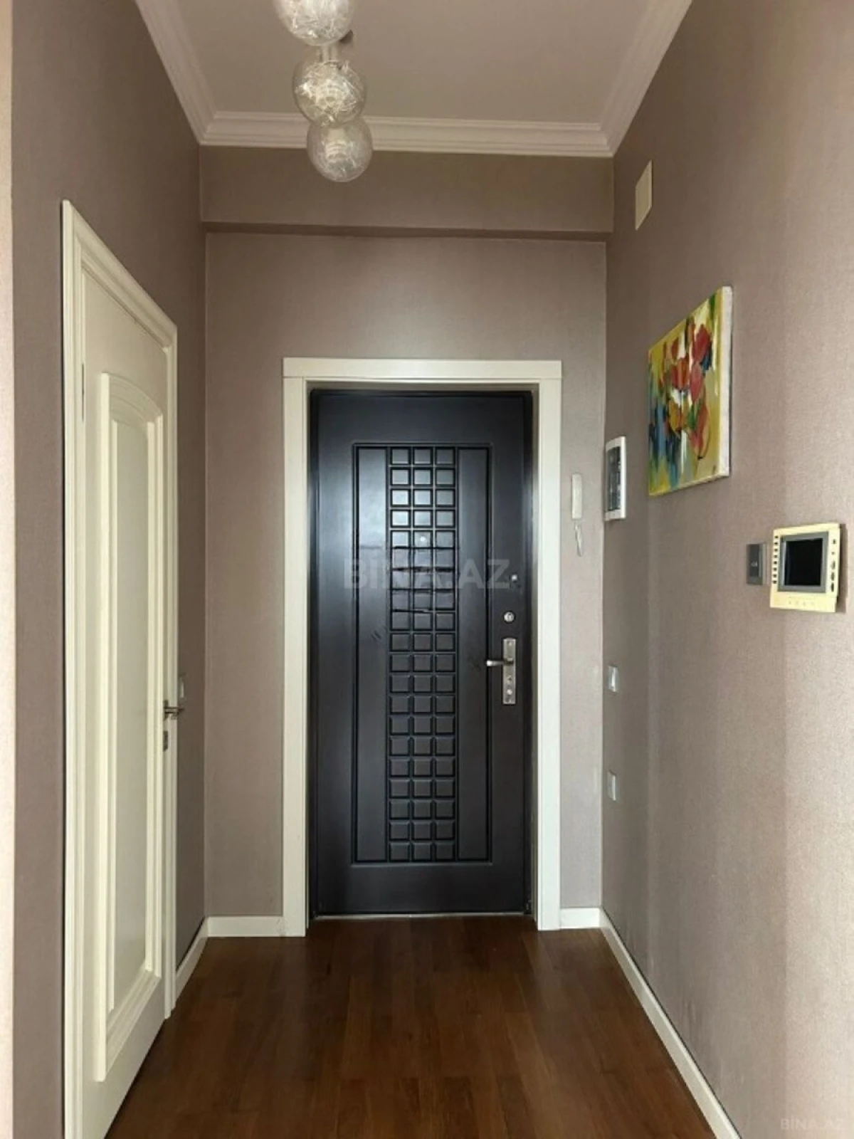 Kirayə verilir 3 otaqlı mənzil 105 m²