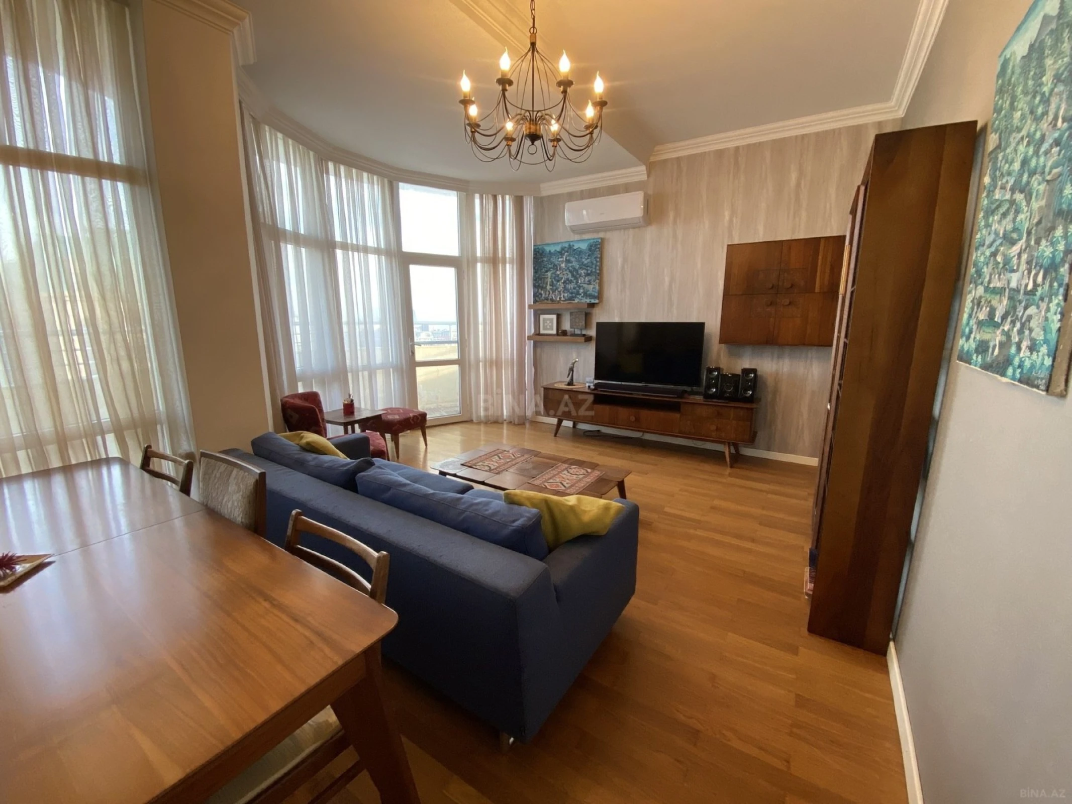 Kirayə verilir 3 otaqlı mənzil 105 m²