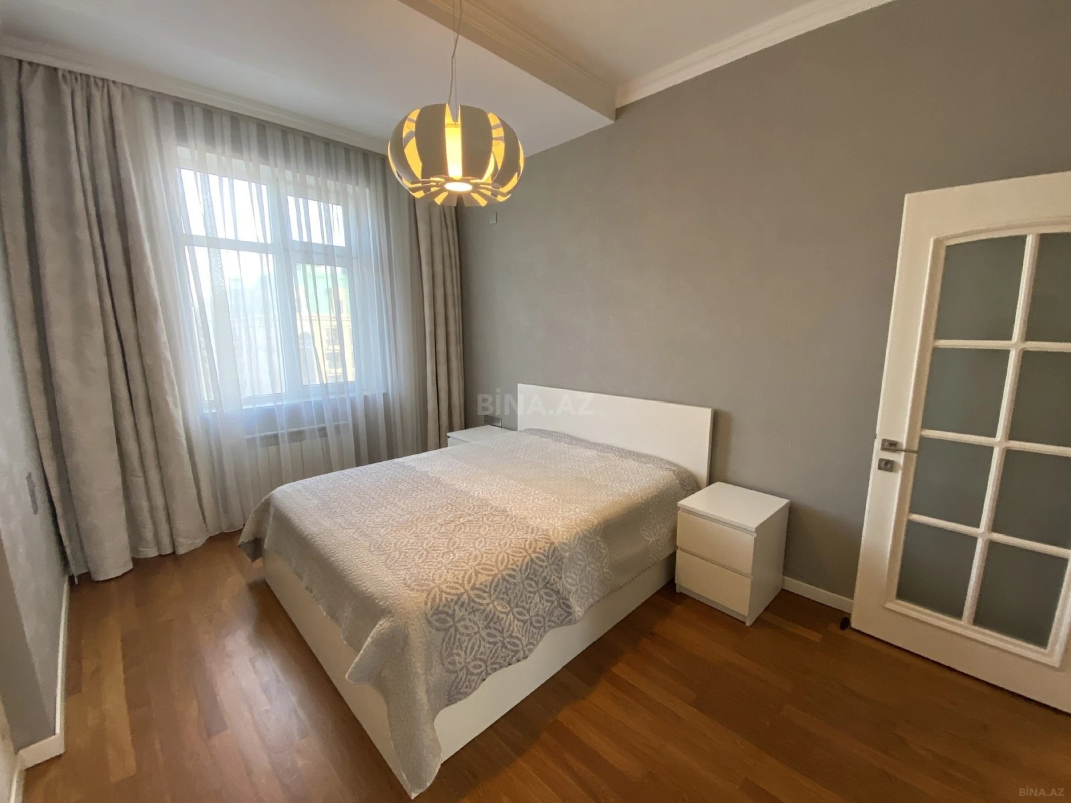 Kirayə verilir 3 otaqlı mənzil 105 m²