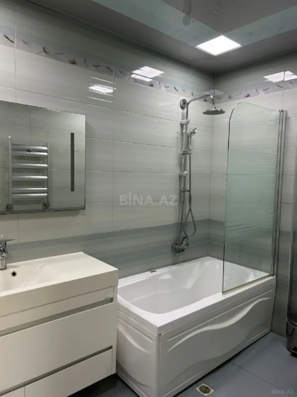 Kirayə verilir 3 otaqlı mənzil 105 m²