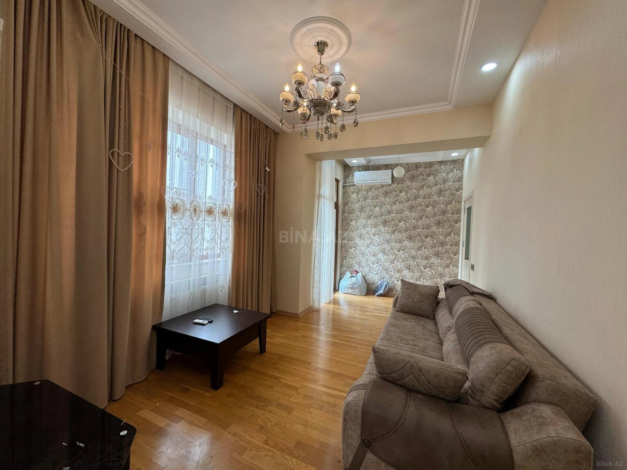 Satılır 2 otaqlı mənzil 55 m²