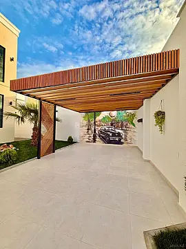 Satılır 5 otaqlı həyət evi 390 m²