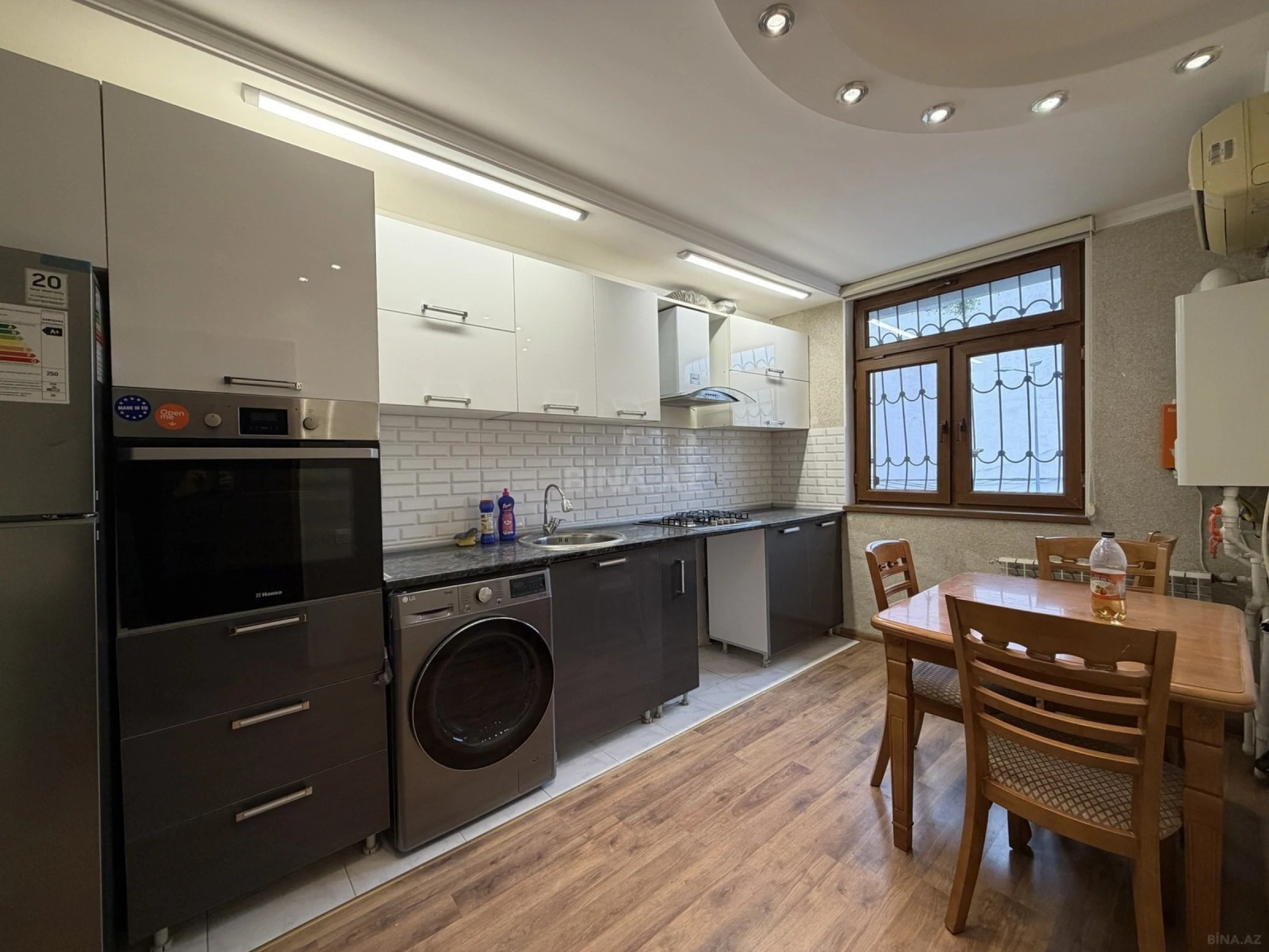 Satılır 3 otaqlı mənzil 60 m²