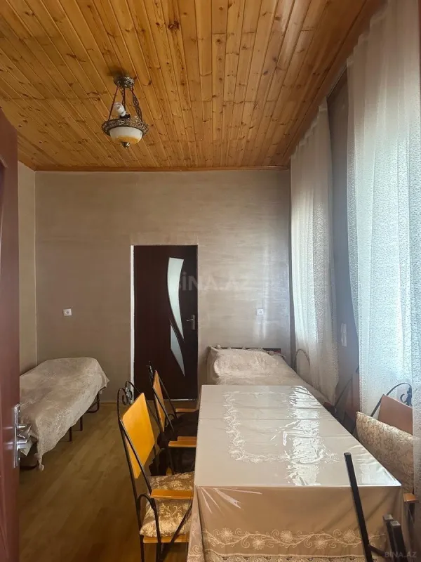 Satılır 4 otaqlı həyət evi 100 m²
