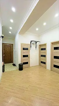 Satılır 3 otaqlı mənzil 120 m²