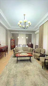 Satılır 3 otaqlı mənzil 120 m²